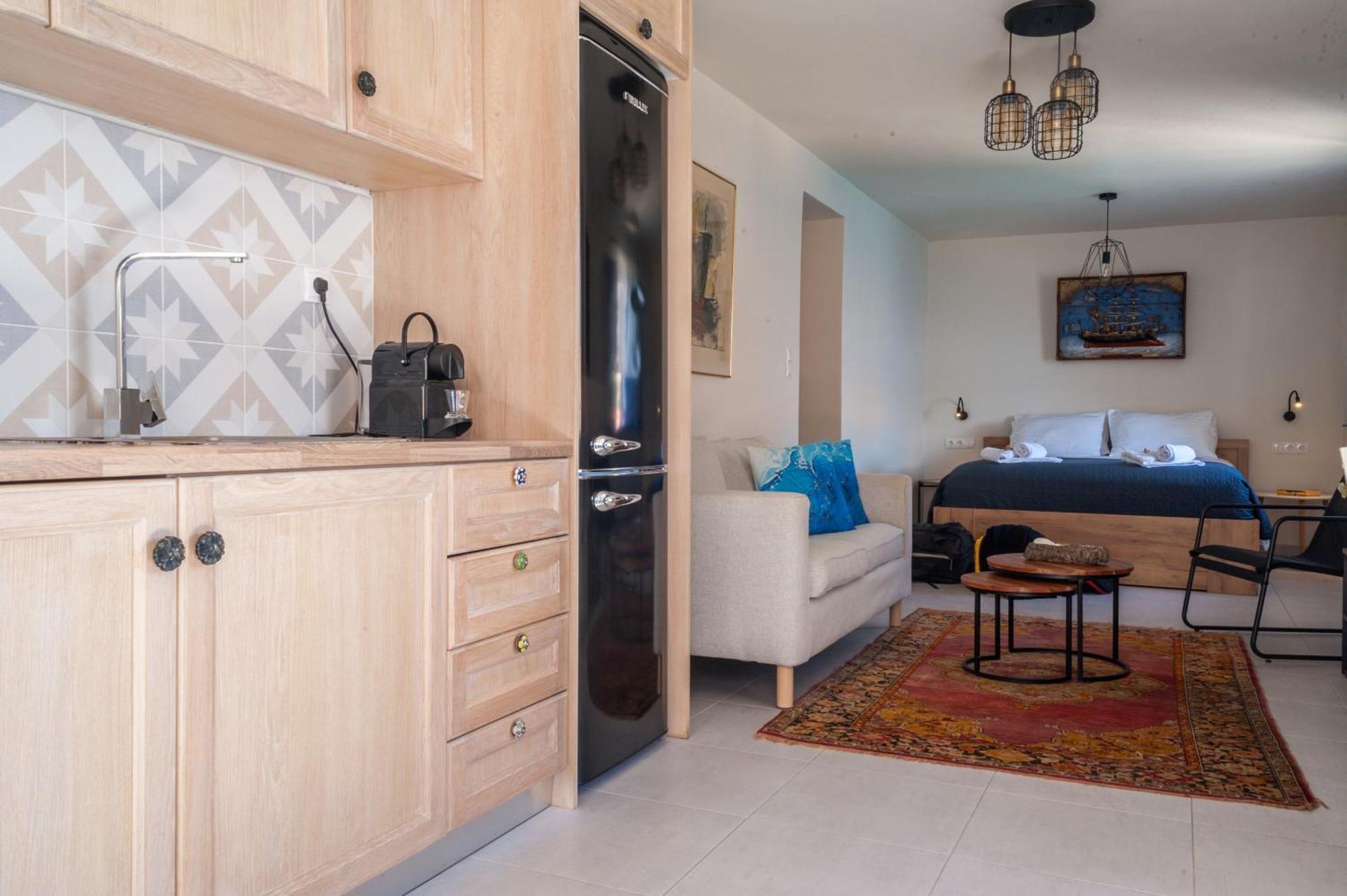 Porphyra Studio Chalki Town Kamer foto